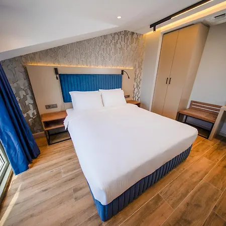 The Palm Bosphorus Hotel