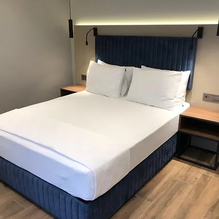 The Palm Bosphorus 3*