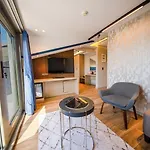 The Palm Bosphorus Hotel 3*