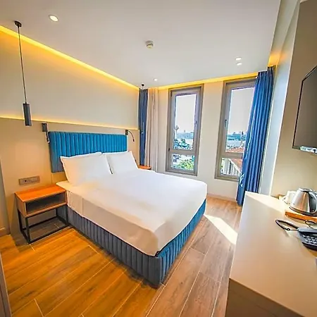 The Palm Bosphorus Hotel 3*