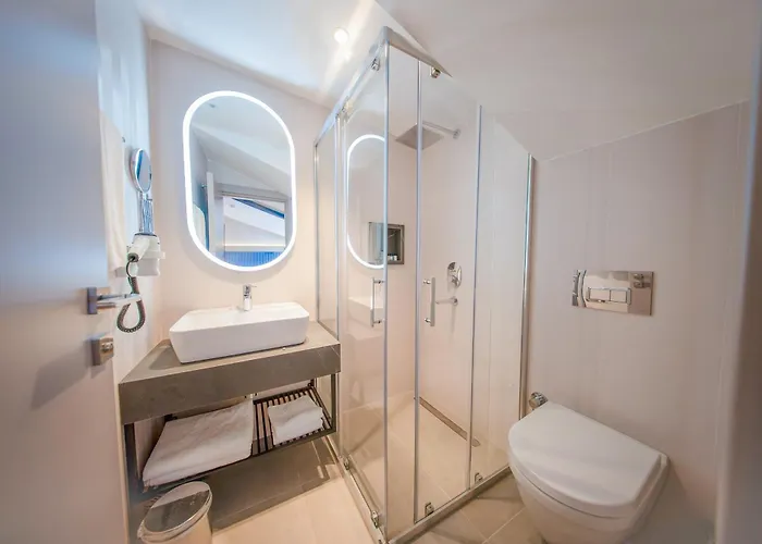 The Palm Bosphorus Hotel Istanbul