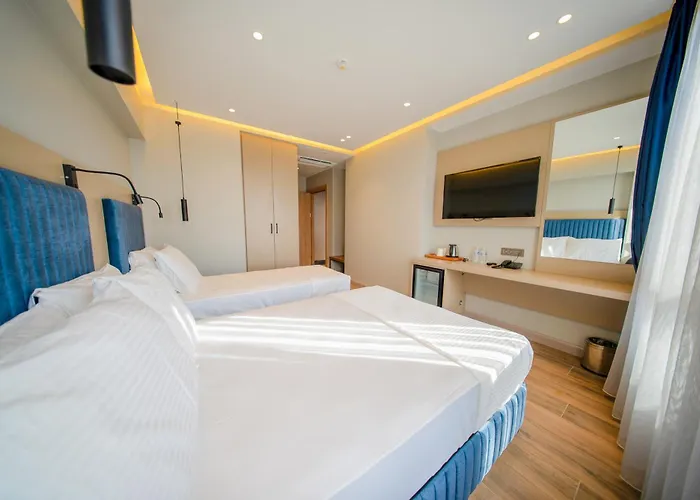 The Palm Bosphorus 3*