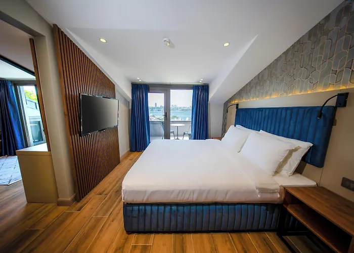 The Palm Bosphorus Hotel