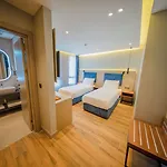 The Palm Bosphorus 3*