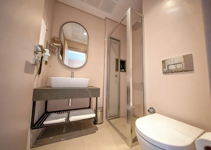 The Palm Bosphorus 3* Стамбул