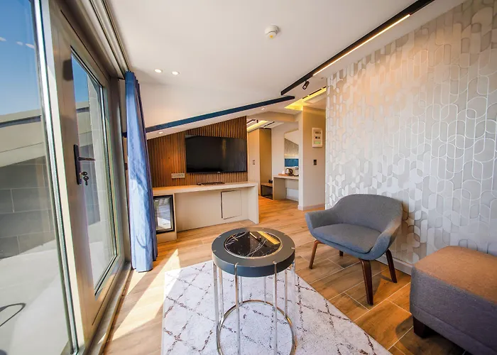 The Palm Bosphorus Отель 3*