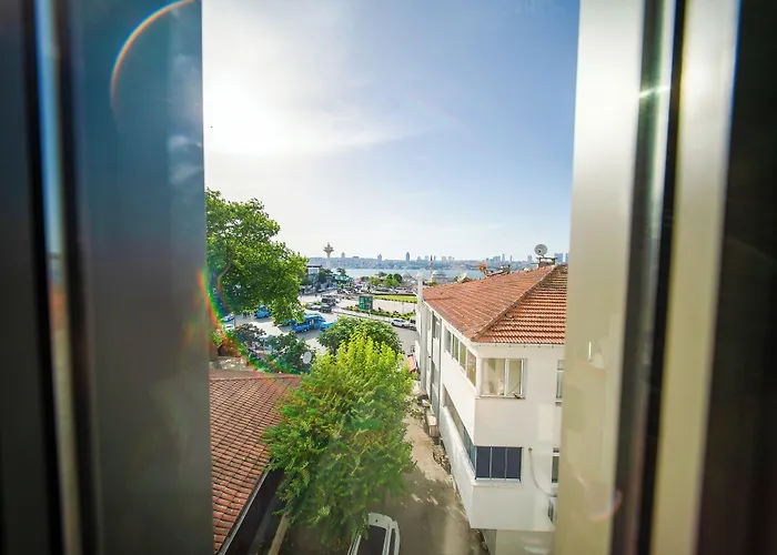 The Palm Bosphorus Стамбул